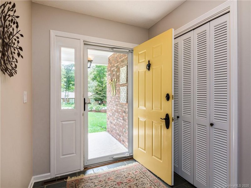 Property image 5 at 108 Radcliff Court, Hendersonville, NC 28739