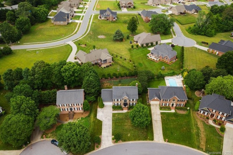 Property image 4 at 962 38th Avenue, Hickory, NC 28601