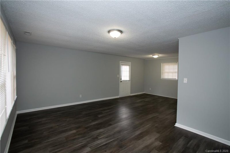 Property image 5 at 1100 Groves Street, Kings Mountain, NC 28086