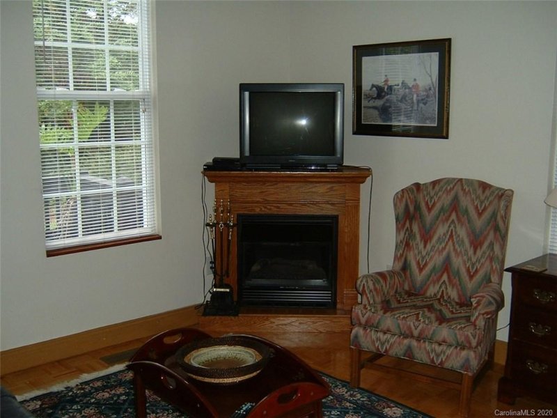 Property image 5 at 56 Texas Street, Hendersonville, NC 28739