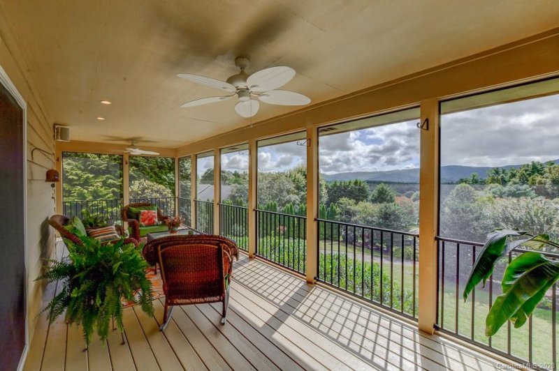 Property image 3 at 2012 Holly Tree Hill, Hendersonville, NC 28739