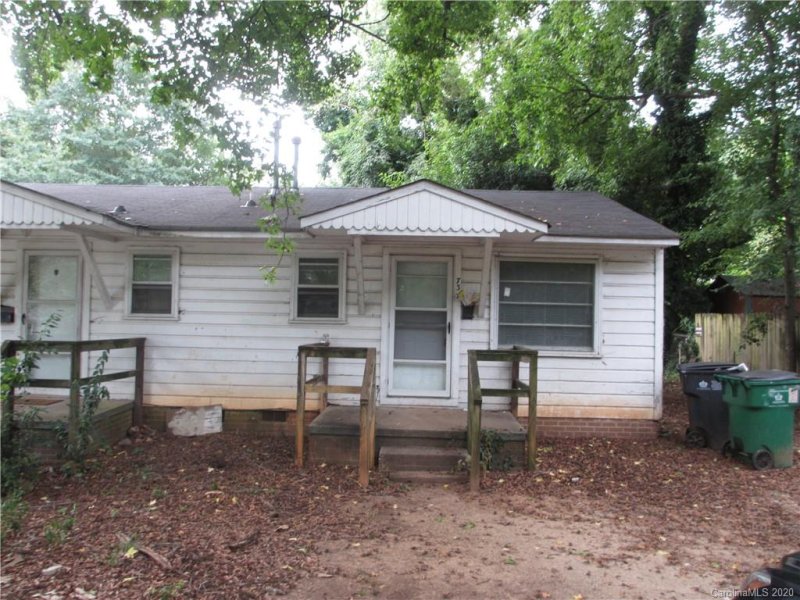 739 Pritchard Street