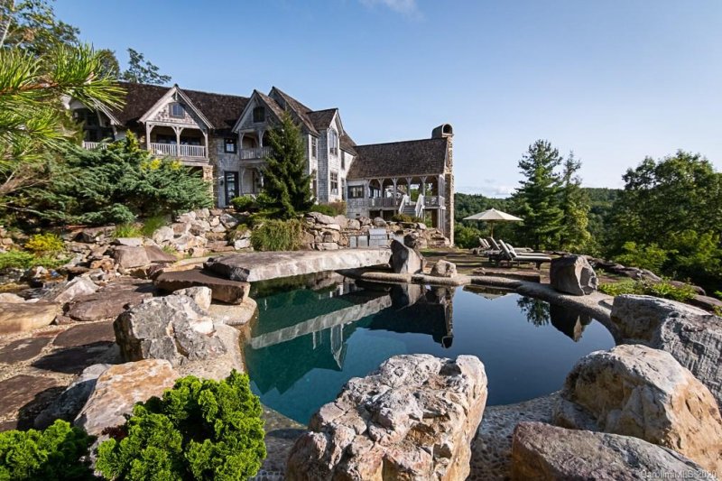 Property image 2 at 215 Equine Drive, Sapphire, NC 28774