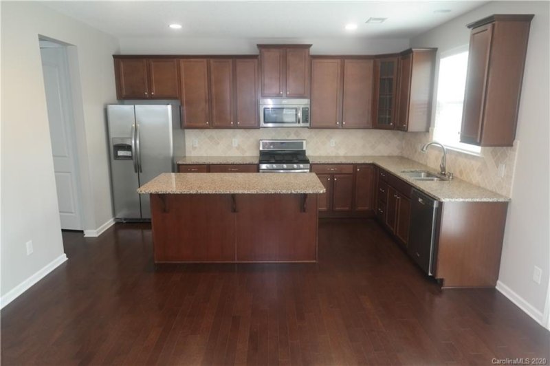 Property image 5 at 2024 Middleton Farm Drive, Belmont, NC 28012