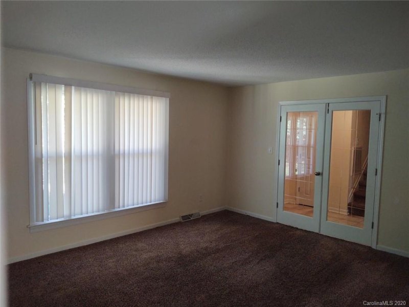 Property image 5 at 423 Willow Road, Salisbury, NC 28147