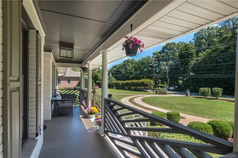 Property image 5 at 2136 Carmel Road, Charlotte, NC 28226
