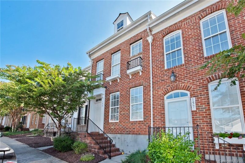 Property image 2 at 155 Quarter Lane, Mooresville, NC 28117