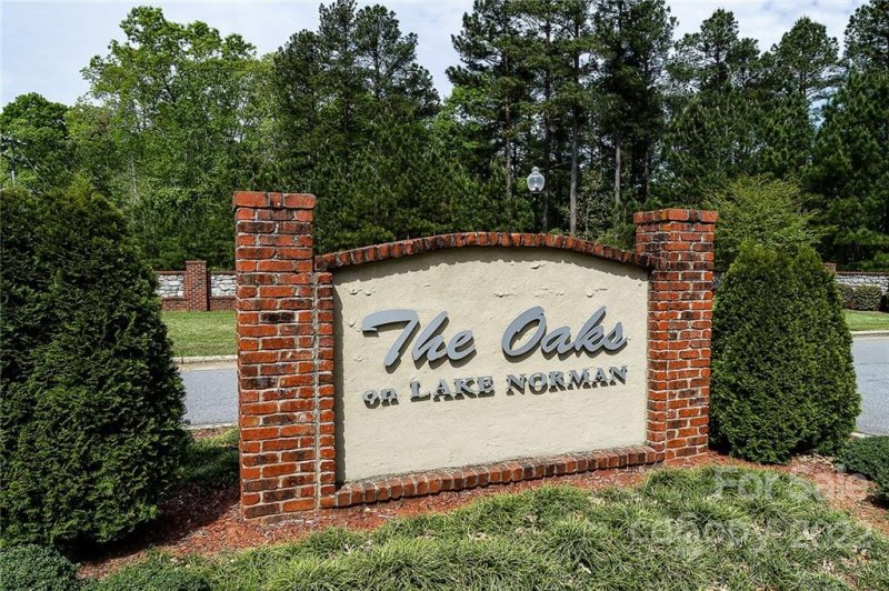 Property image 2 at 140 Starboard Lane, Statesville, NC 28677