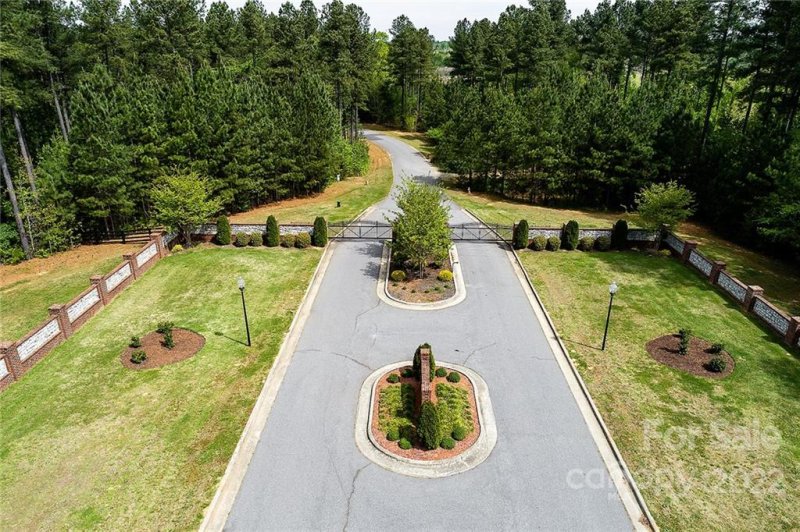 Property image 4 at 140 Starboard Lane, Statesville, NC 28677