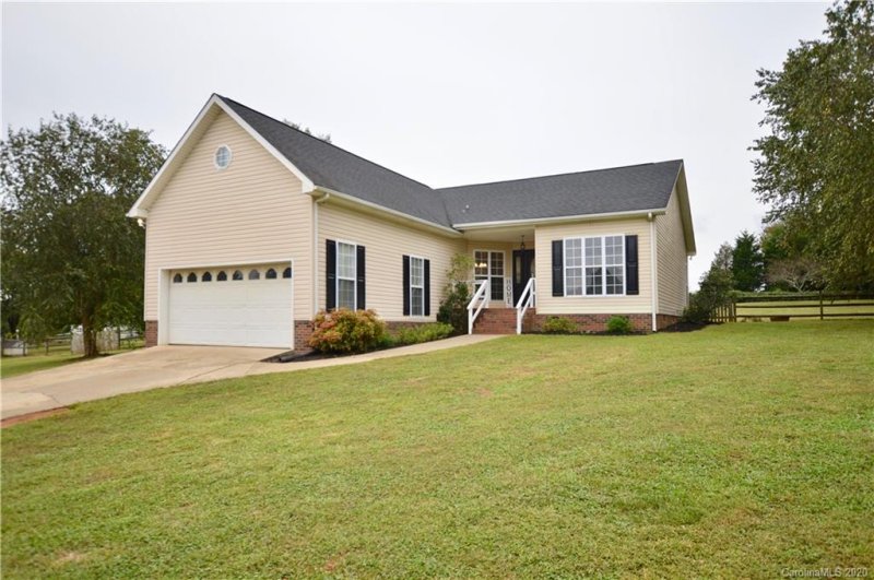 Property image 2 at 118 Cool Creek Lane, Mt Ulla, NC 28125