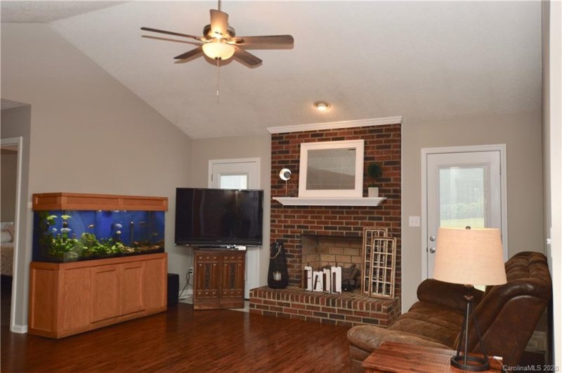 Property image 5 at 118 Cool Creek Lane, Mt Ulla, NC 28125