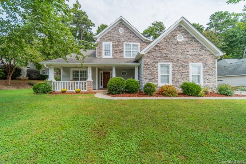 Property image 5 at 8007 Andrew Franklin Drive, Denver, NC 28037