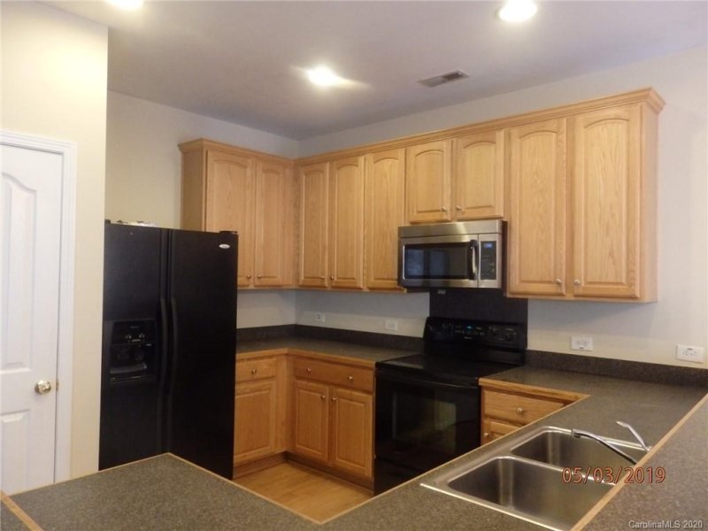 Property image 4 at 9342 Longstone Lane, Charlotte, NC 28277