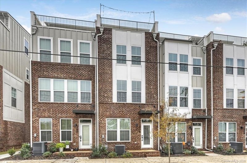 Property image 2 at 256 Parkwood Avenue, Charlotte, NC 28206