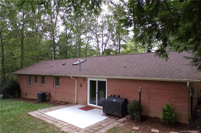 Property image 2 at 26 Evergreen Hill Drive, Etowah, NC 28729