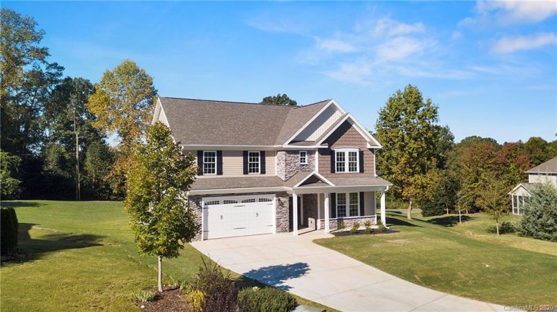 Property image 2 at 717 Virginia Pine Lane, Clover, SC 29710