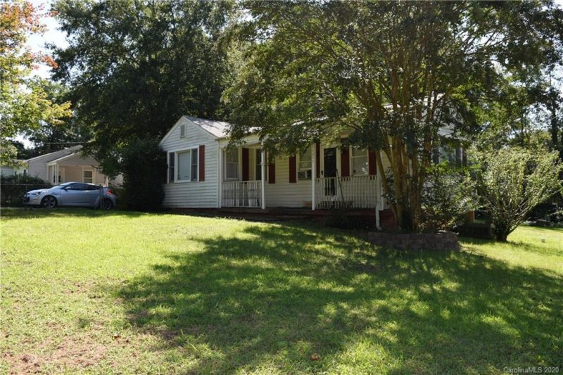 Property image 2 at 1211 Chronicle Avenue, Gastonia, NC 28052