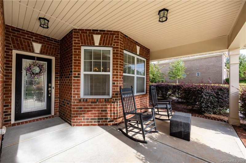 Property image 2 at 134 Snow Fountain Lane, Mooresville, NC 28115