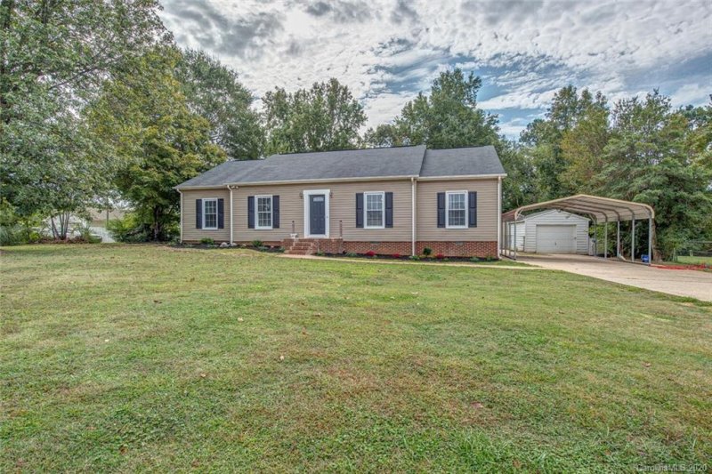 Property image 3 at 2404 Gaston Day School Road, Gastonia, NC 28056