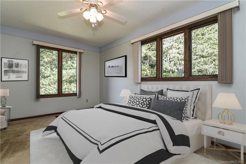 Property image 4 at 1 Lynx Drive, Black Mountain, NC 28711