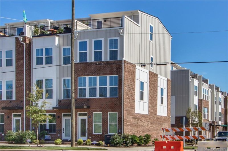 Property image 2 at 220 Parkwood Avenue, Charlotte, NC 28206