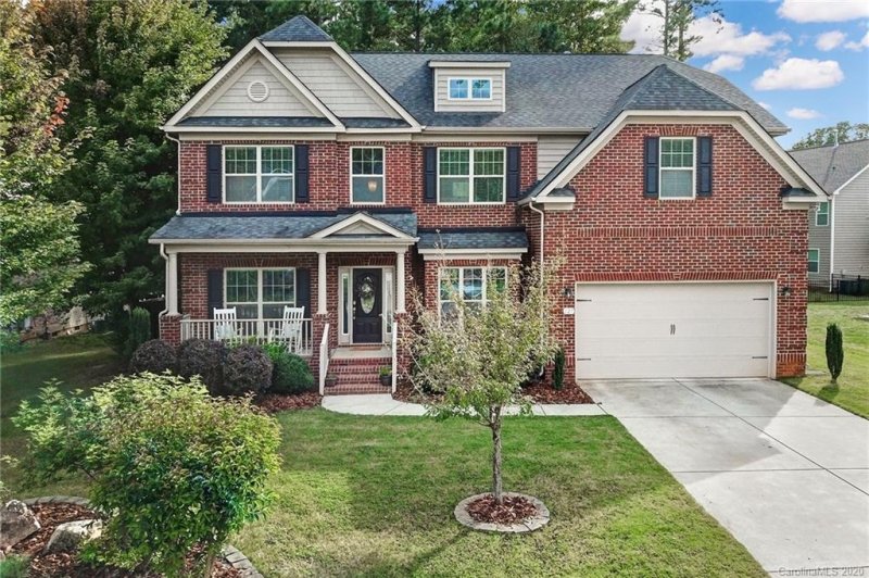 127 Misty Woods Drive