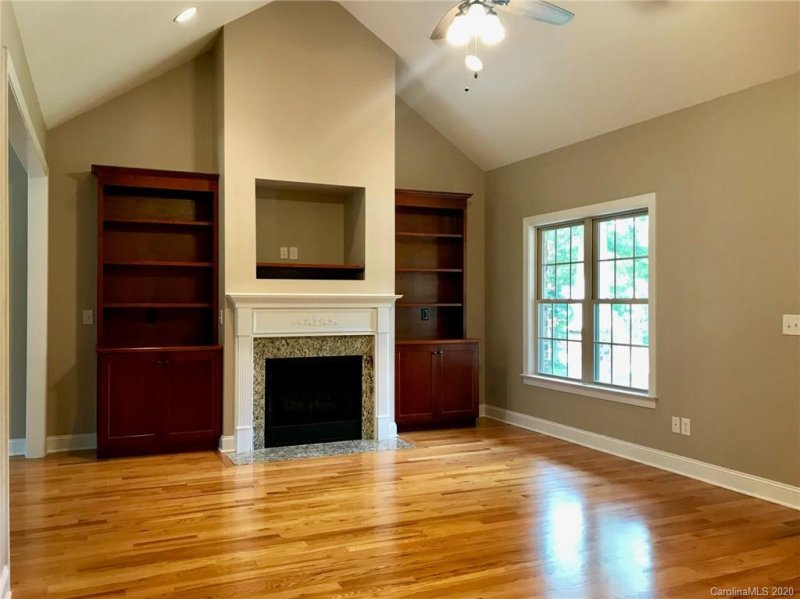 Property image 3 at 112 Houpe Ridge Lane, Statesville, NC 28625