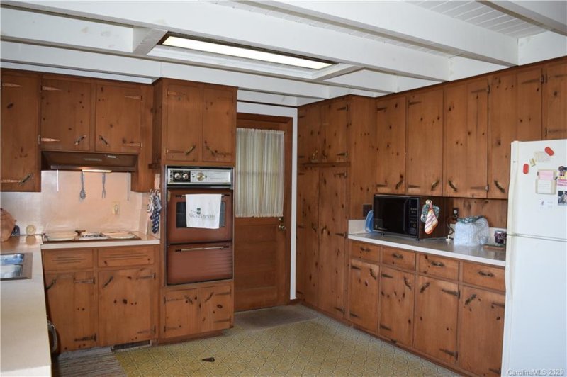 Property image 2 at 198 Spring Road, Spruce Pine, NC 28777