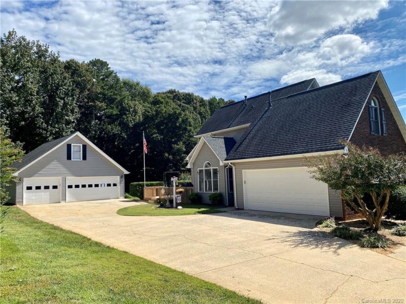 Property image 2 at 12445 Willow Grove Way, Huntersville, NC 28078