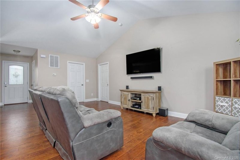 Property image 5 at 200 Stable Brook Lane, Taylorsville, NC 28681