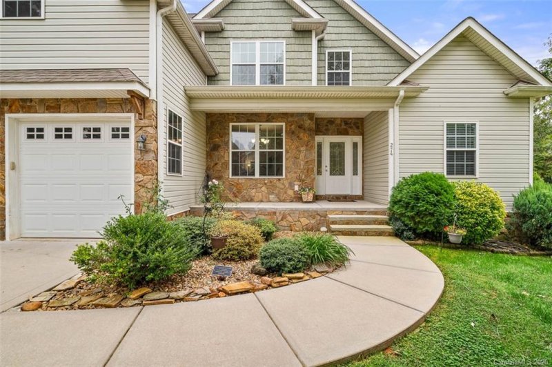 Property image 3 at 274 Donsdale Drive, Statesville, NC 28625