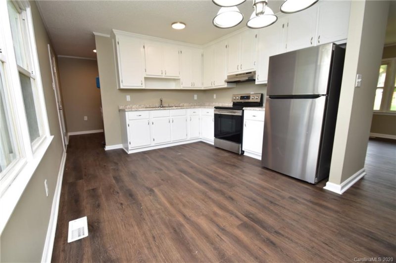 Property image 3 at 2832 Meade Avenue, Gastonia, NC 28052