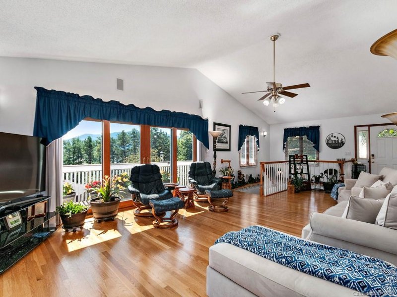 Property image 4 at 599 Oak Ridge Drive, Clyde, NC 28721