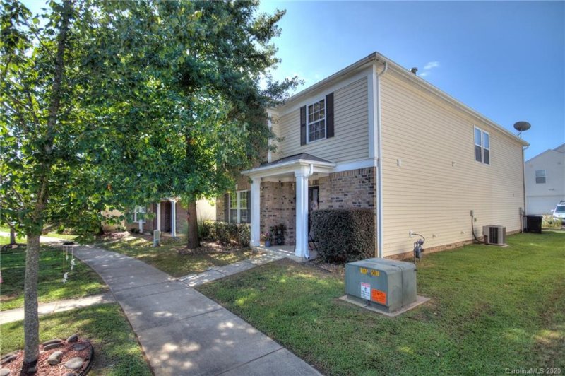 Property image 2 at 826 Sinclair Drive, Monroe, NC 28112