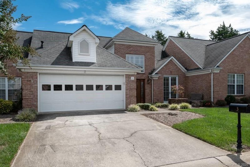 Property image 3 at 3131 9th Street Drive, Hickory, NC 28601