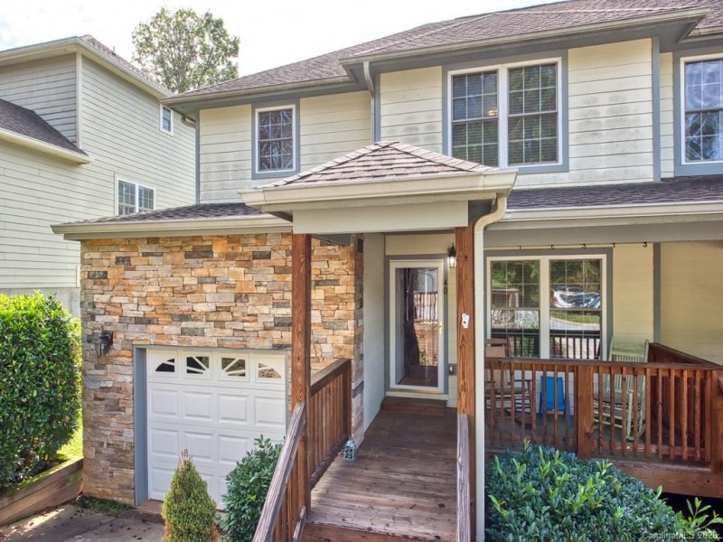 Property image 2 at 40 Aberdeen Drive, Arden, NC 28704