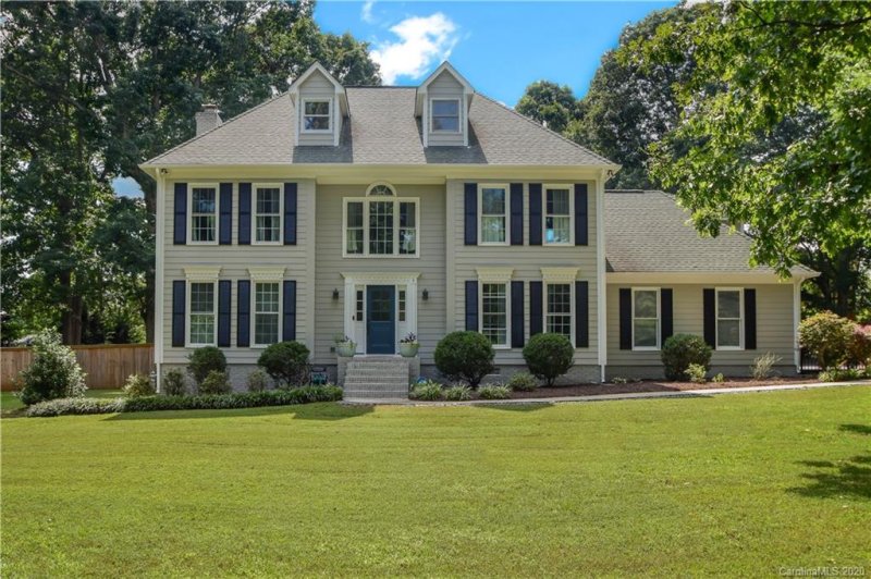 2001 Greenbrook Parkway