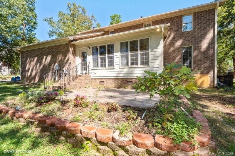 Property image 4 at 909 Woodhurst Drive, Monroe, NC 28110