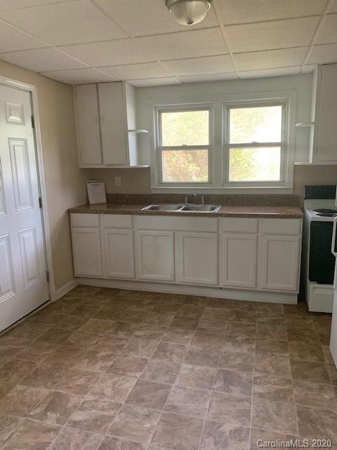 Property image 2 at 2435 Myers Street, Gastonia, NC 28056