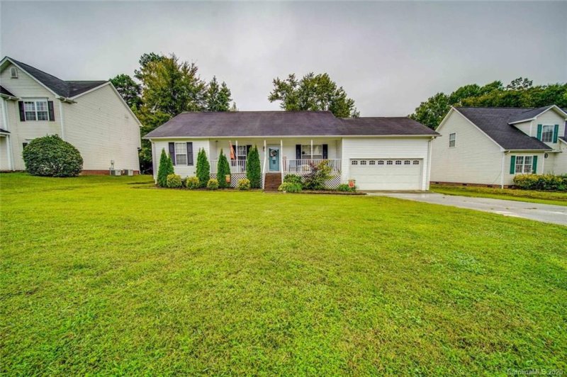 Property image 2 at 2836 Ireton Place, Kannapolis, NC 28083