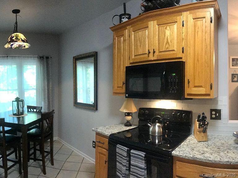 Property image 4 at 7982 King Arthurs Court, Denver, NC 28037