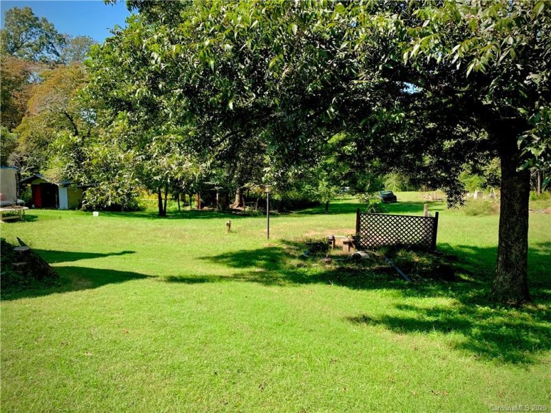 Property image 5 at 909 Hillard Lane, Lincolnton, NC 28092