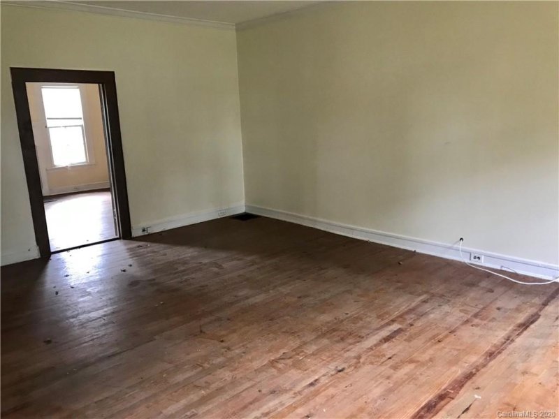 Property image 4 at 721 S Church Street, Salisbury, NC 28144