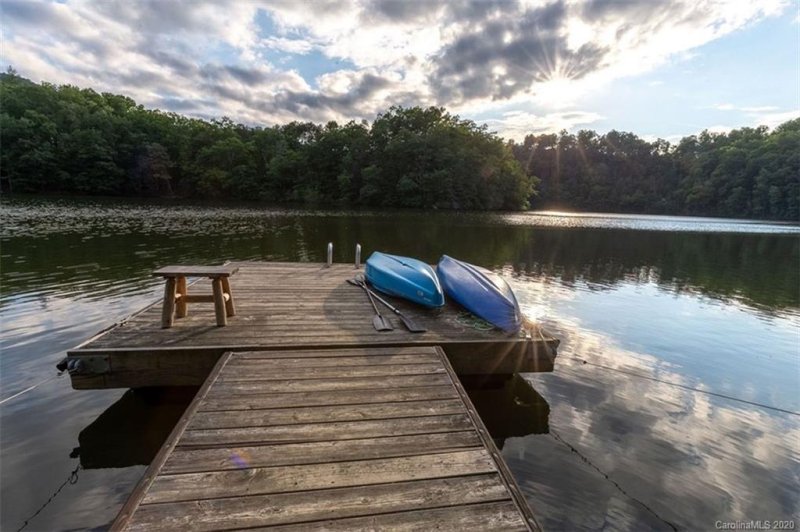 Property image 2 at 136 Dars Lane, Tuckasegee, NC 28783