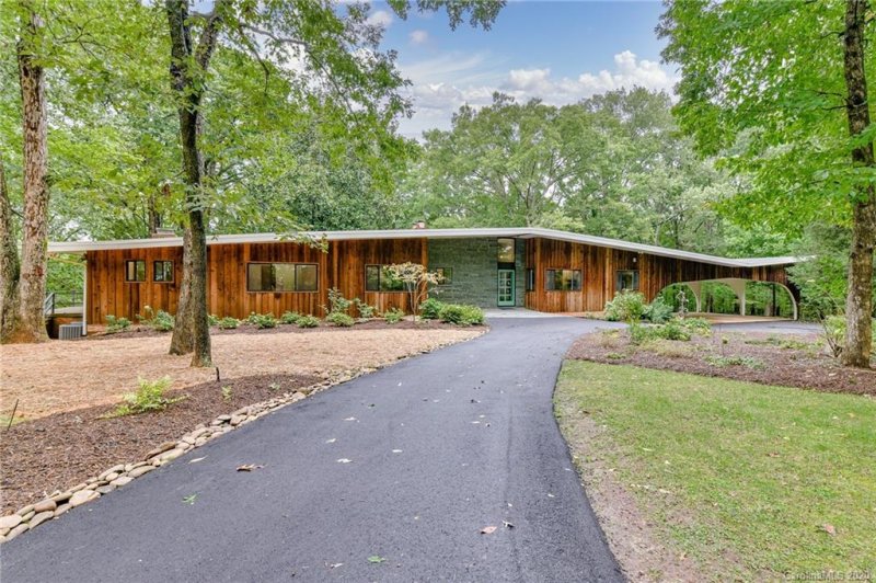 Property image 2 at 757 Skytop Road, Waxhaw, NC 28173