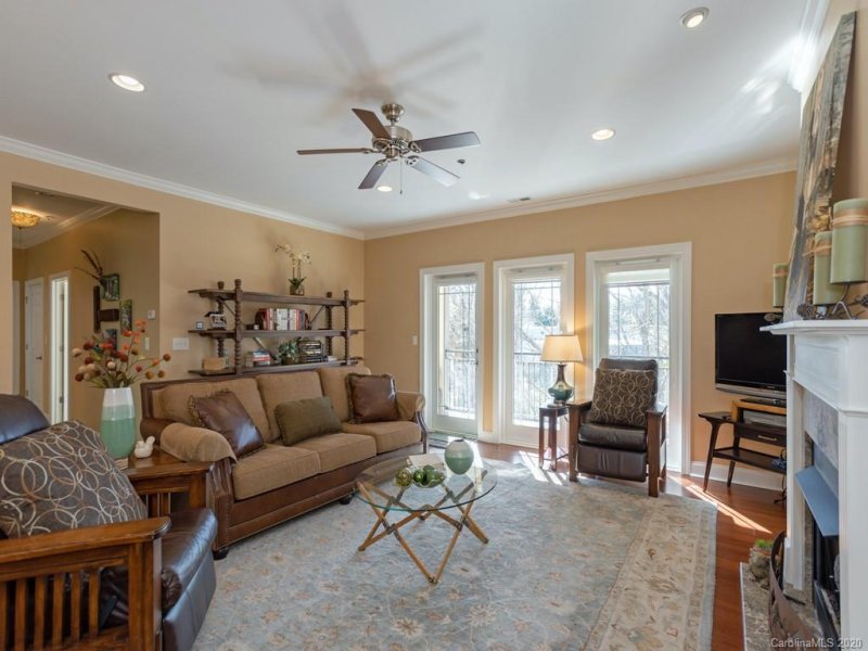 Property image 5 at 475 S Church Street, Hendersonville, NC 28792