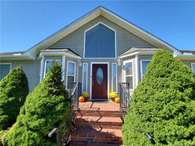 Property image 2 at 310 Hosta Court, Leicester, NC 28748