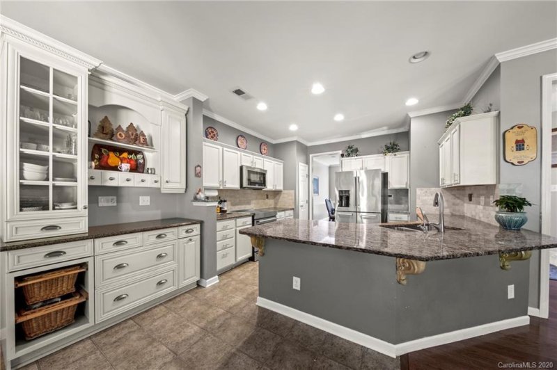 Property image 5 at 4146 Buckingham Drive, Fort Mill, SC 29707