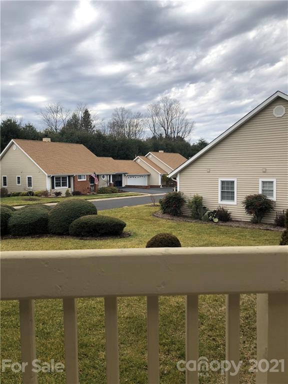 Property image 2 at 1101 Citation Circle, Hendersonville, NC 28793