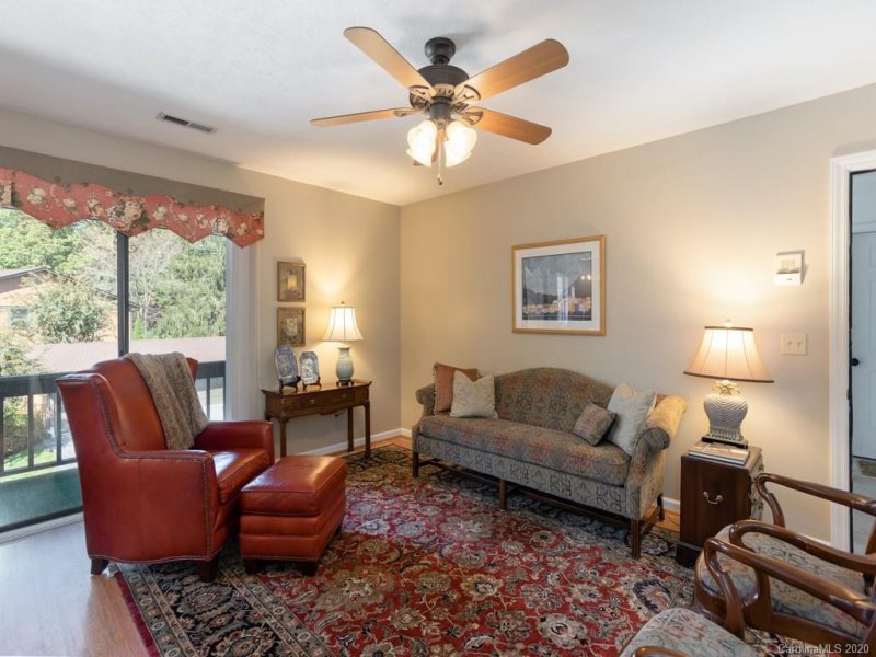 Property image 4 at 1740 Haywood Manor Road, Hendersonville, NC 28791